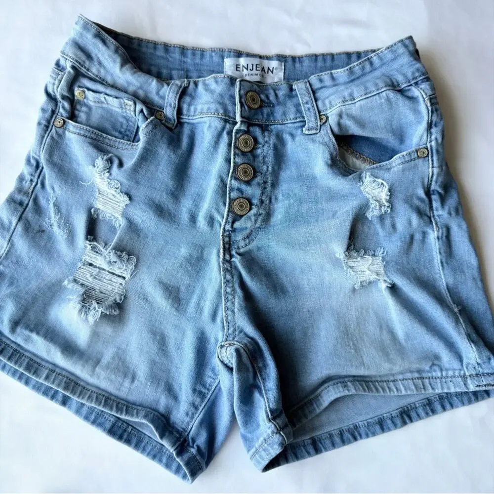 Enjean Women's Distressed Blue Jean Shorts Women’s Size Medium